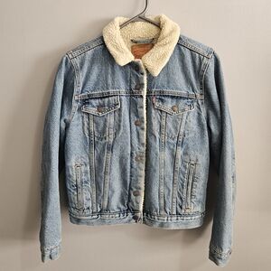 Levi's Women's Blue Denim Jacket with Sherpa Lining